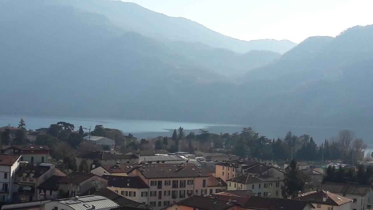 Ferienwohnung Miralago Casa Vacanze Mandello del Lario Exterior foto