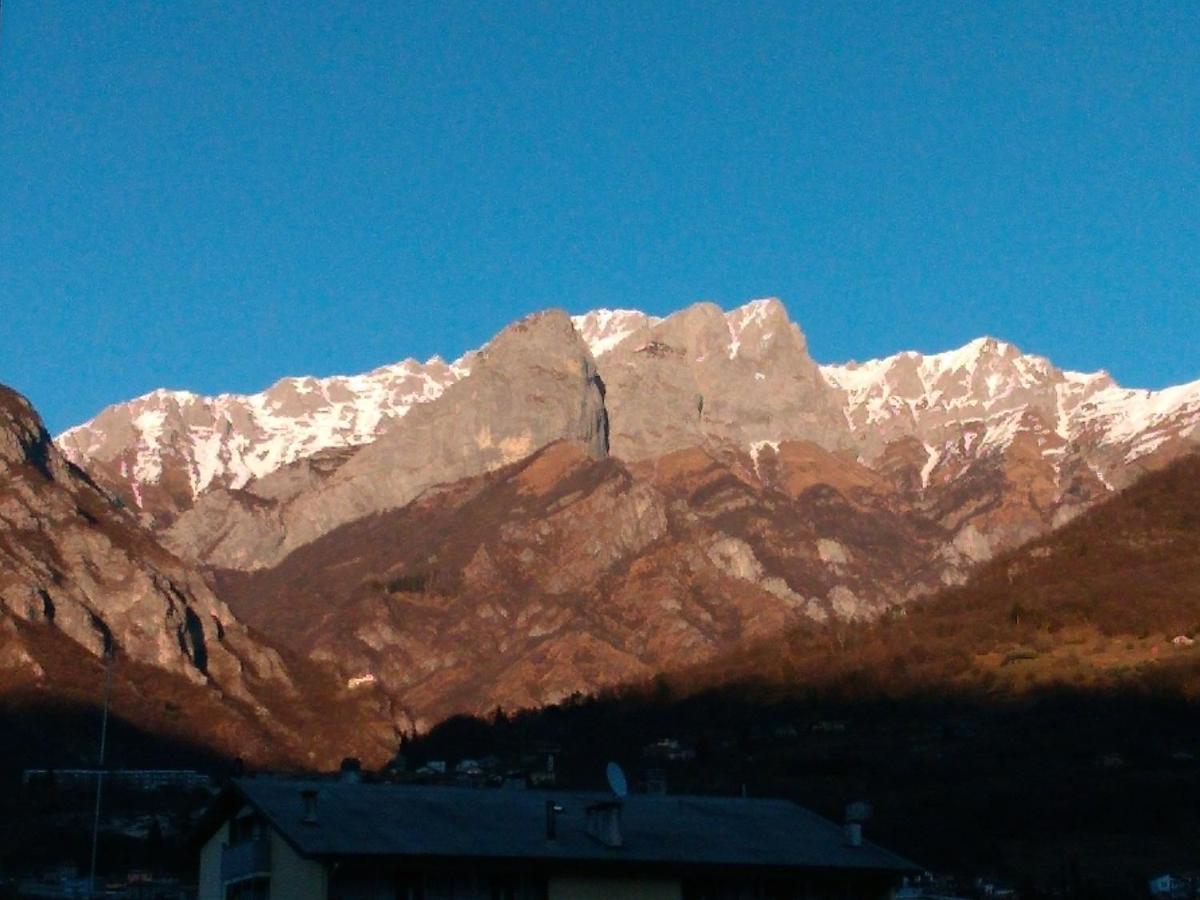Ferienwohnung Miralago Casa Vacanze Mandello del Lario Exterior foto