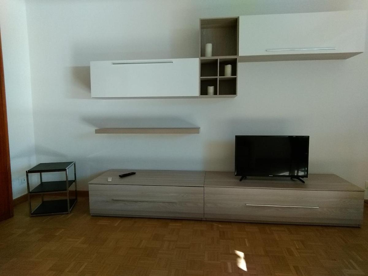 Ferienwohnung Miralago Casa Vacanze Mandello del Lario Exterior foto