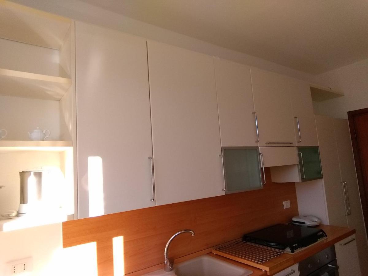 Ferienwohnung Miralago Casa Vacanze Mandello del Lario Exterior foto