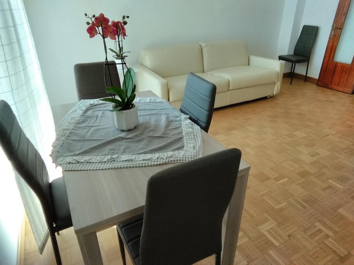 Ferienwohnung Miralago Casa Vacanze Mandello del Lario Exterior foto